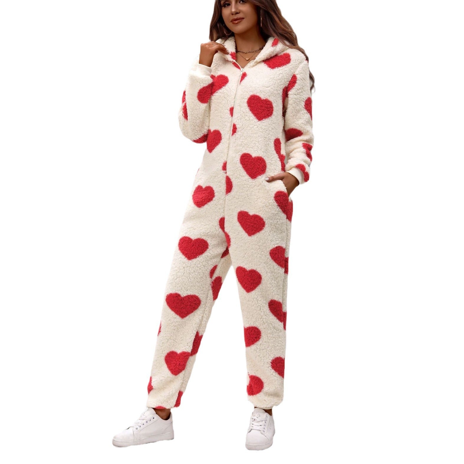 Polyester Women's Autumn And Winter Plush Heart Printing One-piece Pajamas