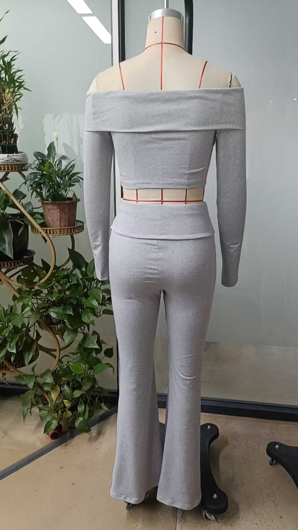 Women Off-The-Shoulder Long-Sleeved Top And Trousers Two-Piece Set