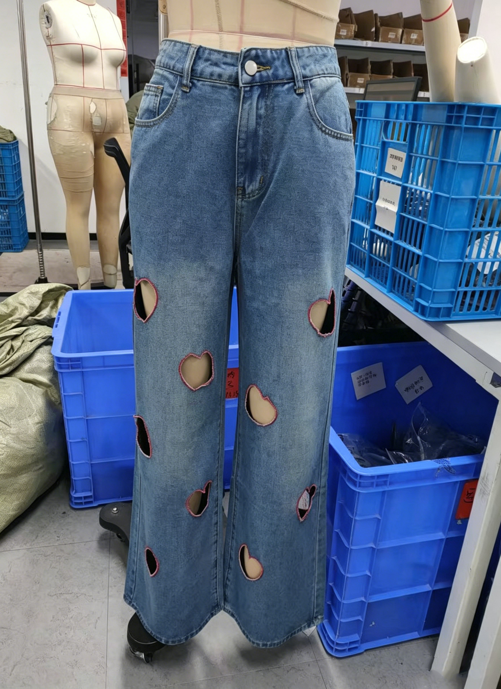 Women Denim American Style Hollow-out Heart Print Embroidered Wide-leg Pants