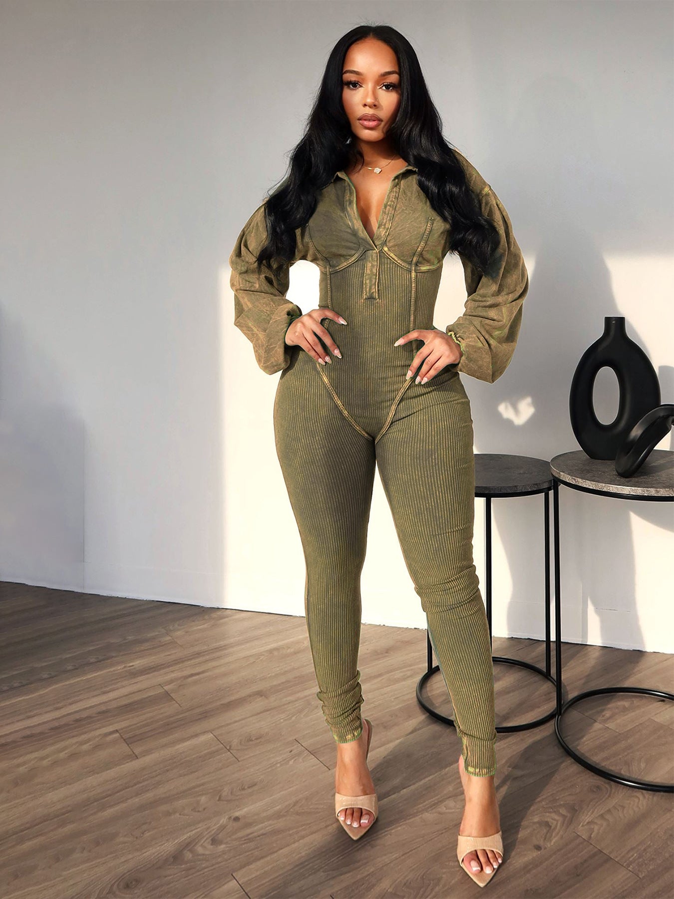 Autumn And Winter Fashion Women'S Sexy Deep V Tight Fitting Long Sleeve Jumpsuit
