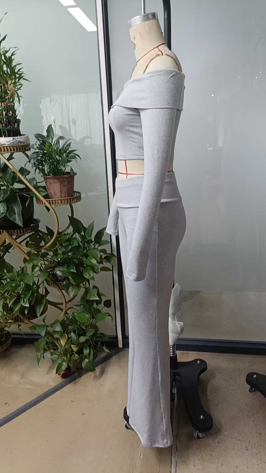 Women Off-The-Shoulder Long-Sleeved Top And Trousers Two-Piece Set