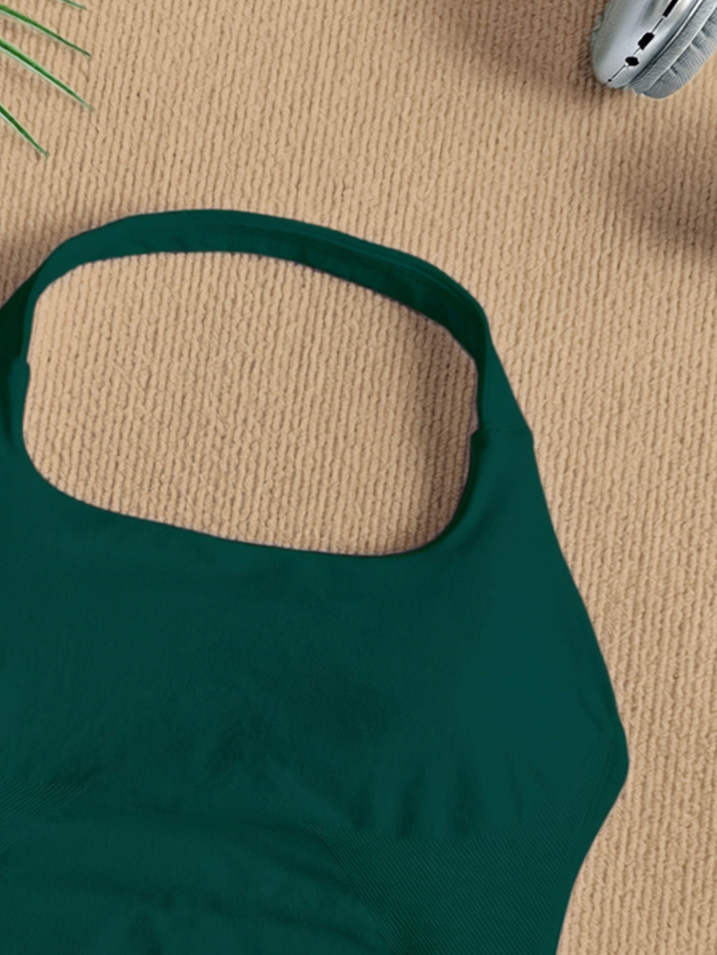 Women Square Neck Halter Neck Seamless Yoga Fitness Tank Top with Bra Pads